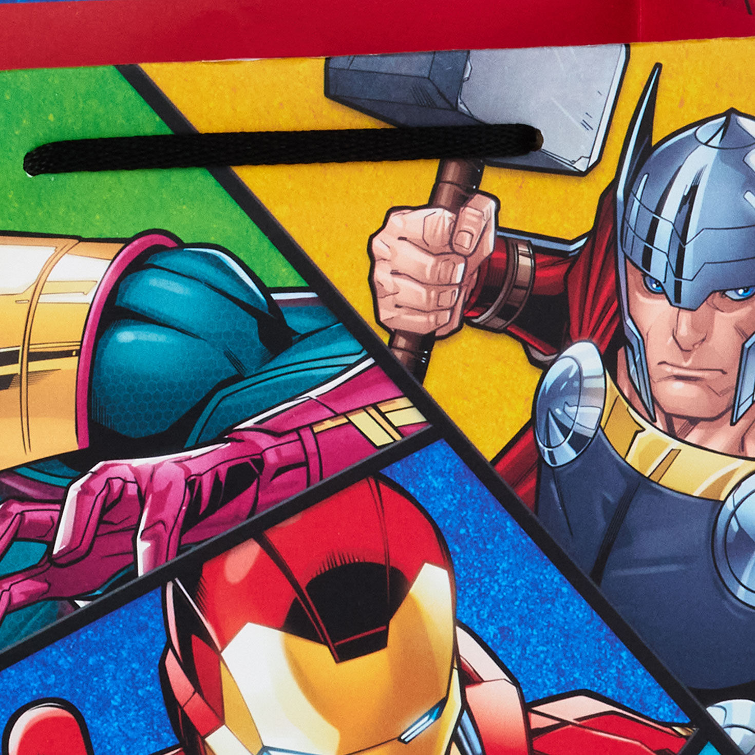 Marvel Avengers Large Gift Bag Handle Detail image number 4