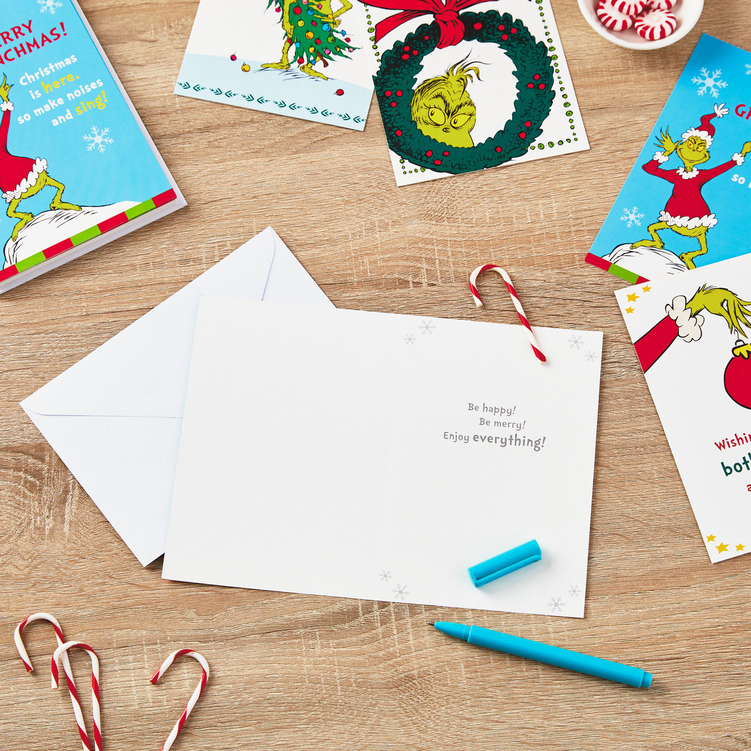 Dr. Seuss Grinch Assorted Boxed Christmas Cards in use image number 7