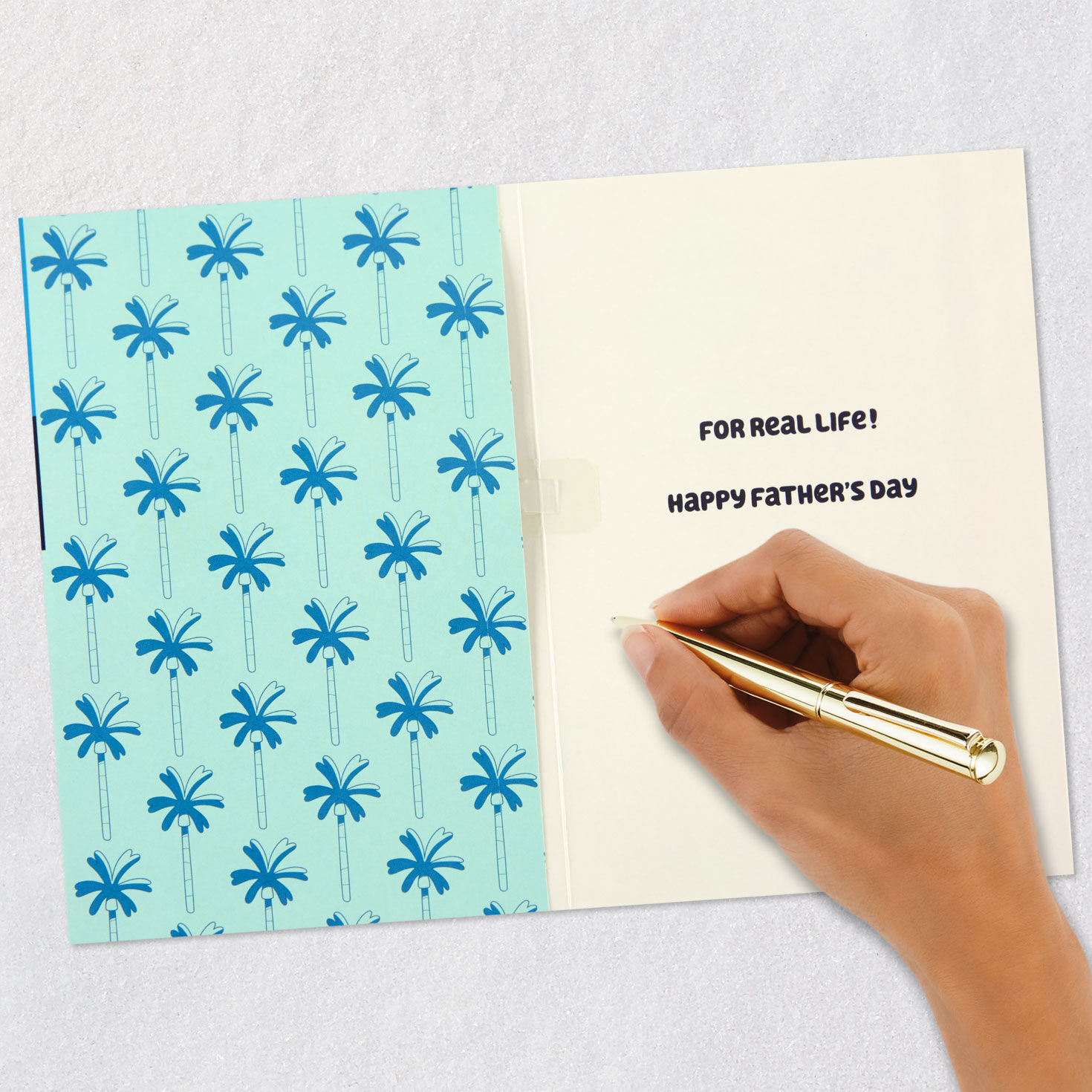 Bluey Dad Father's Day Card With Music Card Front Detail image number 6