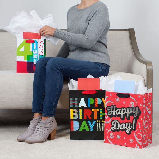 Bold Birthday Wishes 3-Pack Assorted Gift Bags With Tissue, 