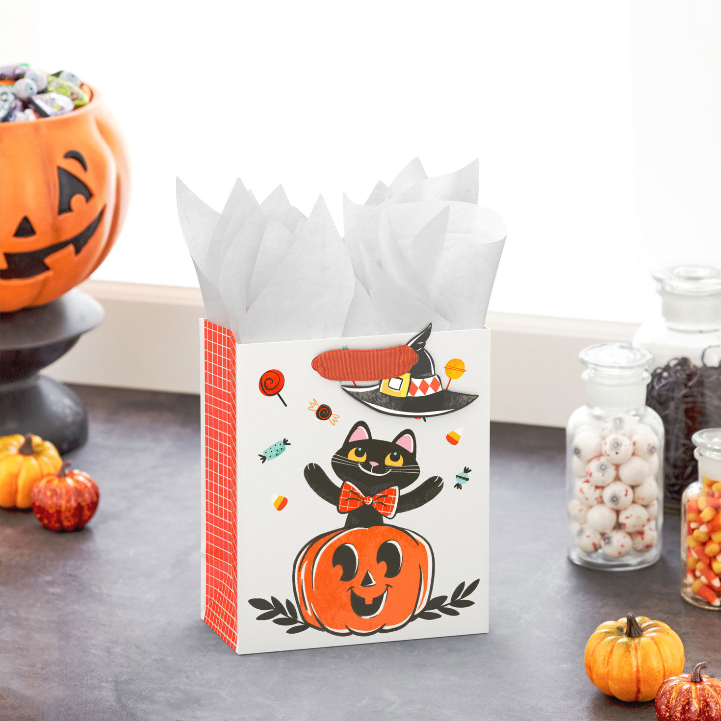 Storybook Cat in Pumpkin Small Halloween Gift Bag in use image number 2
