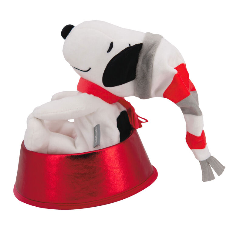 Stuff Animal Tree Topper Peanuts® Plush Fabric Hallmark Tree Topper, 9.75