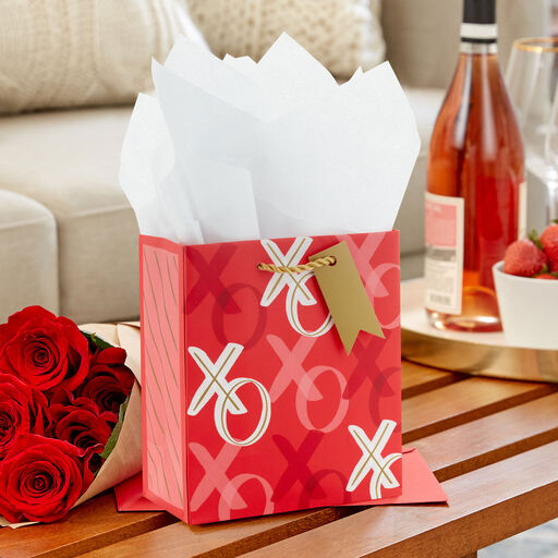 6.5" XOXO Small Valentine's Day Gift Bag With Tissue Paper, 