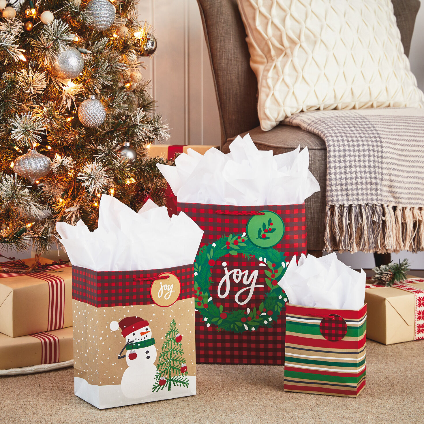 Assorted Rustic Designs 8 Pack Small Medium and Large Christmas Gift Bags Gift Bags Hallmark