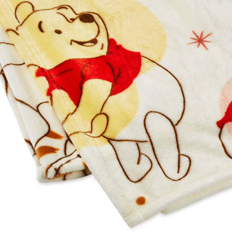 Disney Winnie the Pooh Throw Blanket closeup view image number 4