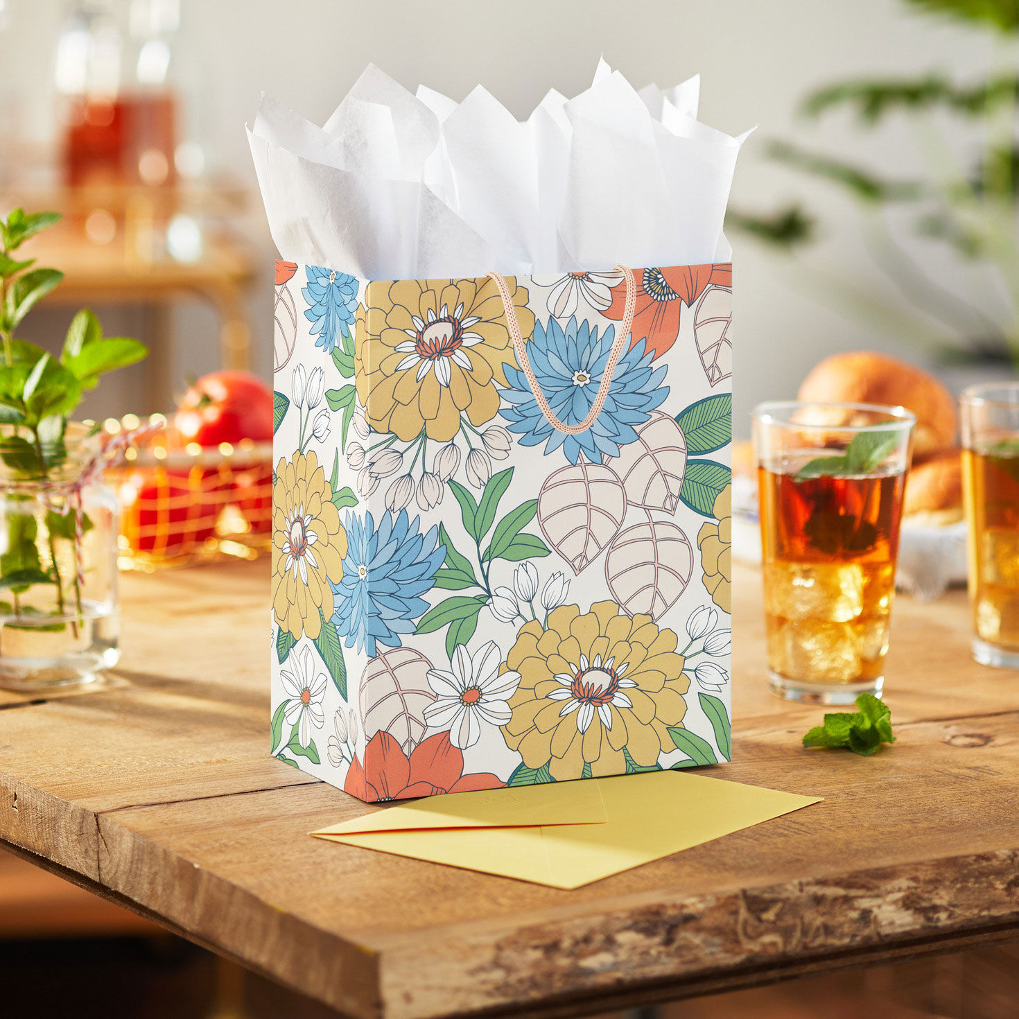 9.6" Mod Blossoms Medium Gift Bag for only USD 3.99 | Hallmark