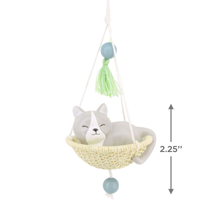 Cat in Hanging Basket Christmas Ornament measurement image number 3