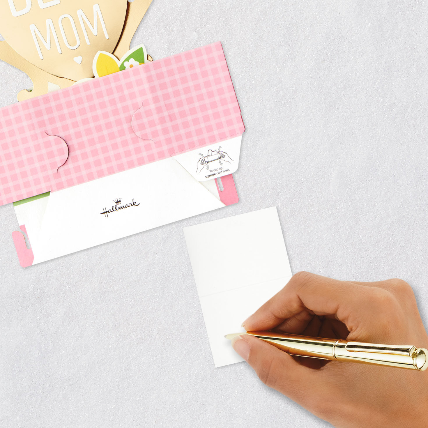 World's Best Mom Trophy 3D Pop-Up Mother's Day Card signing card image number 5