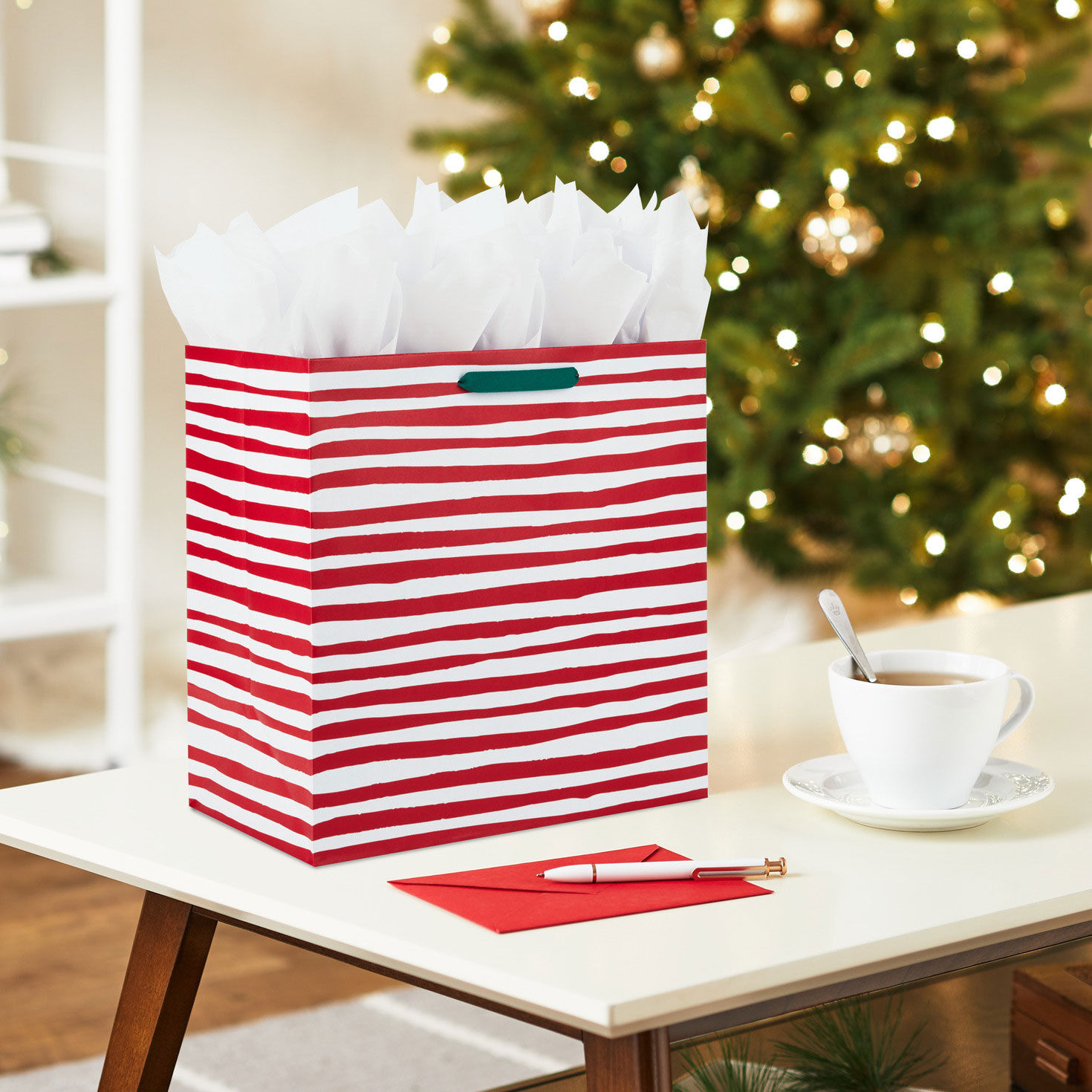 Red and white bag top