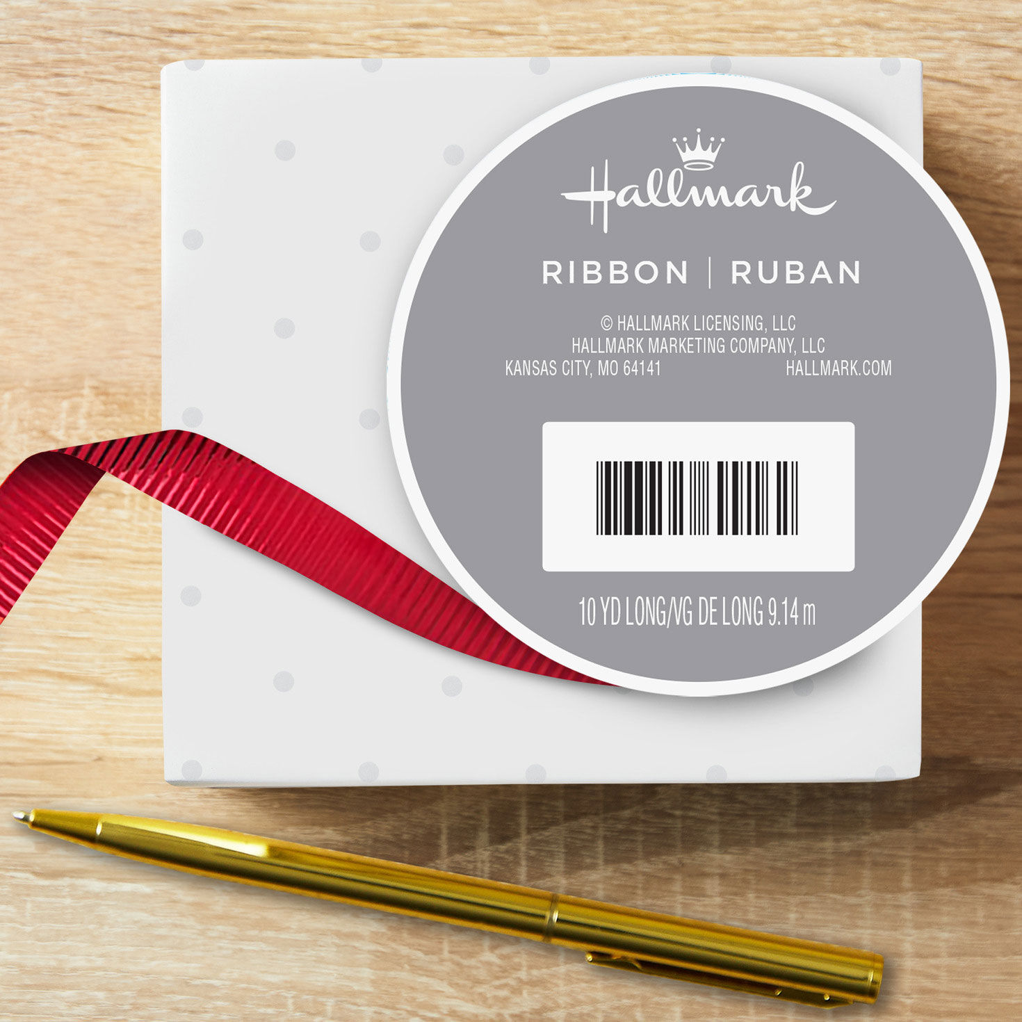 Red Crimped Ribbon in use image number 2