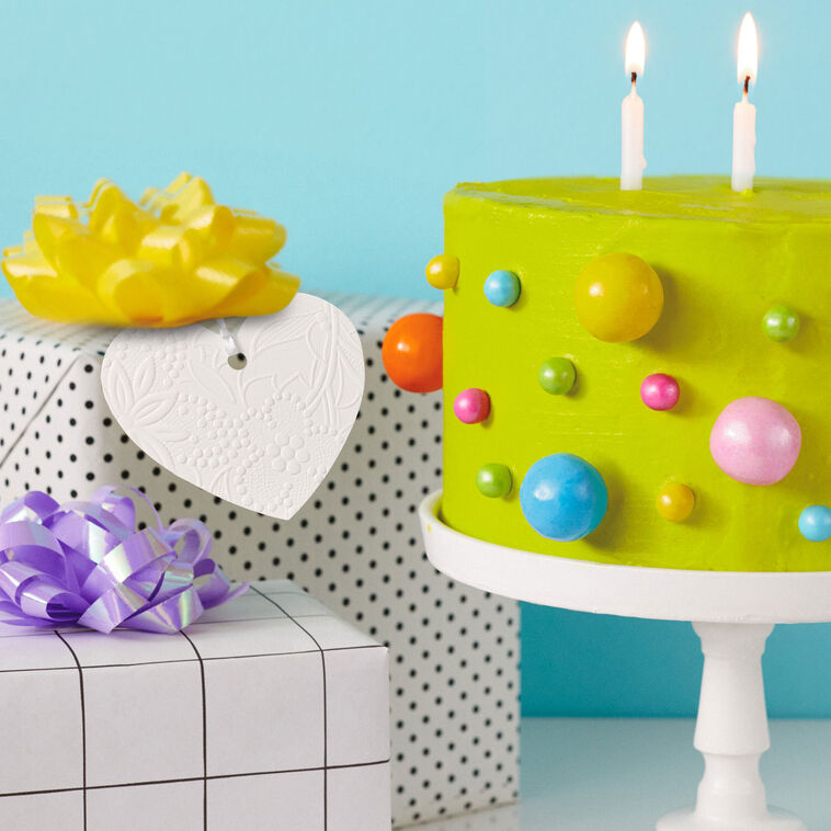 Die-Cut Embossed White Heart Gift Trim in use image number 2