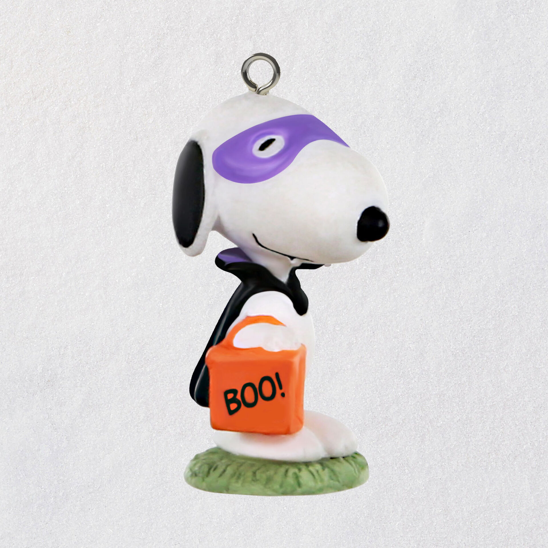 Mini Peanuts Vampire Snoopy Halloween Ornament 1 15 Keepsake Ornaments Hallmark