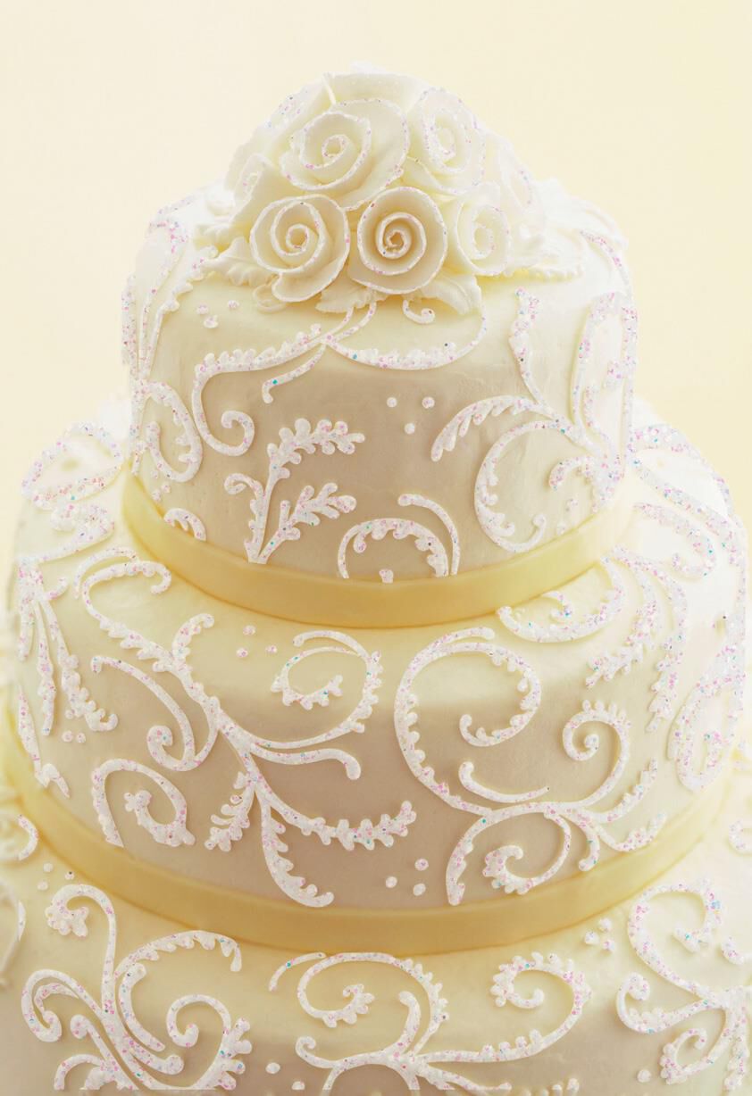 Elegant Cake With Swirls and Roses Blank Wedding Card