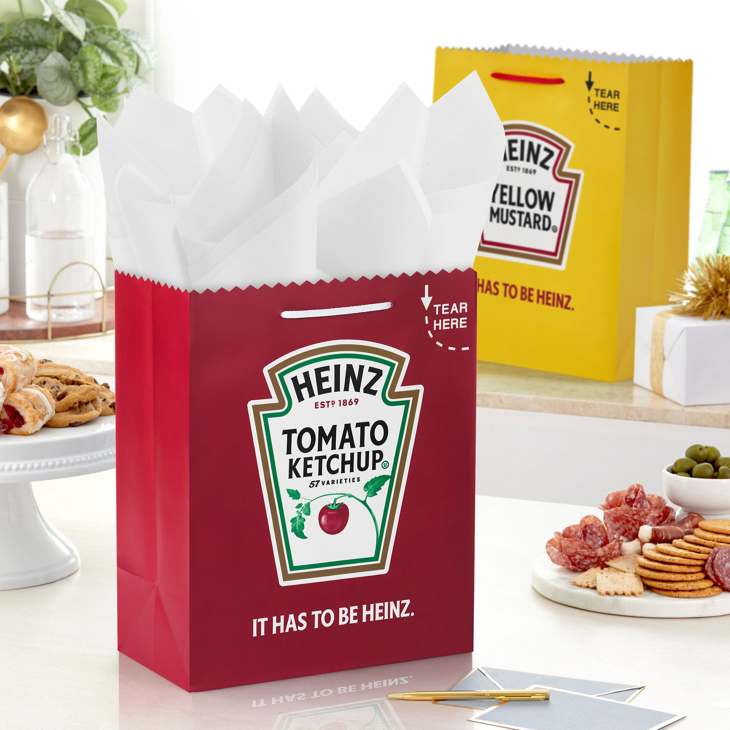 Heinz Condiments Yellow and Red Large Gift Bags in use image number 2