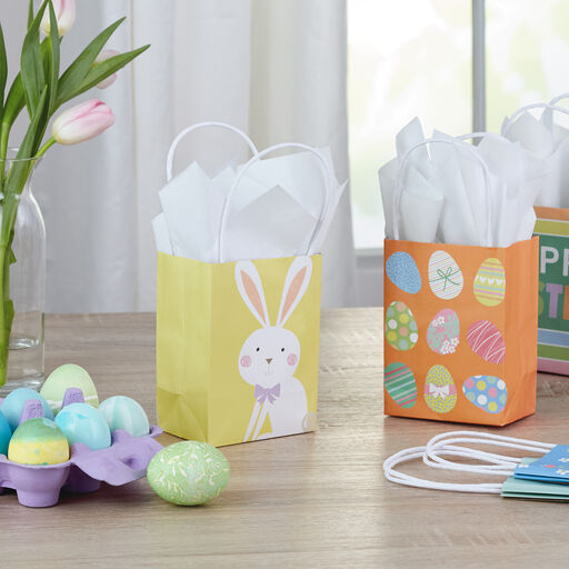 5.5" Assorted 5-Pack Easter Gift Card Holder Mini Bags, 