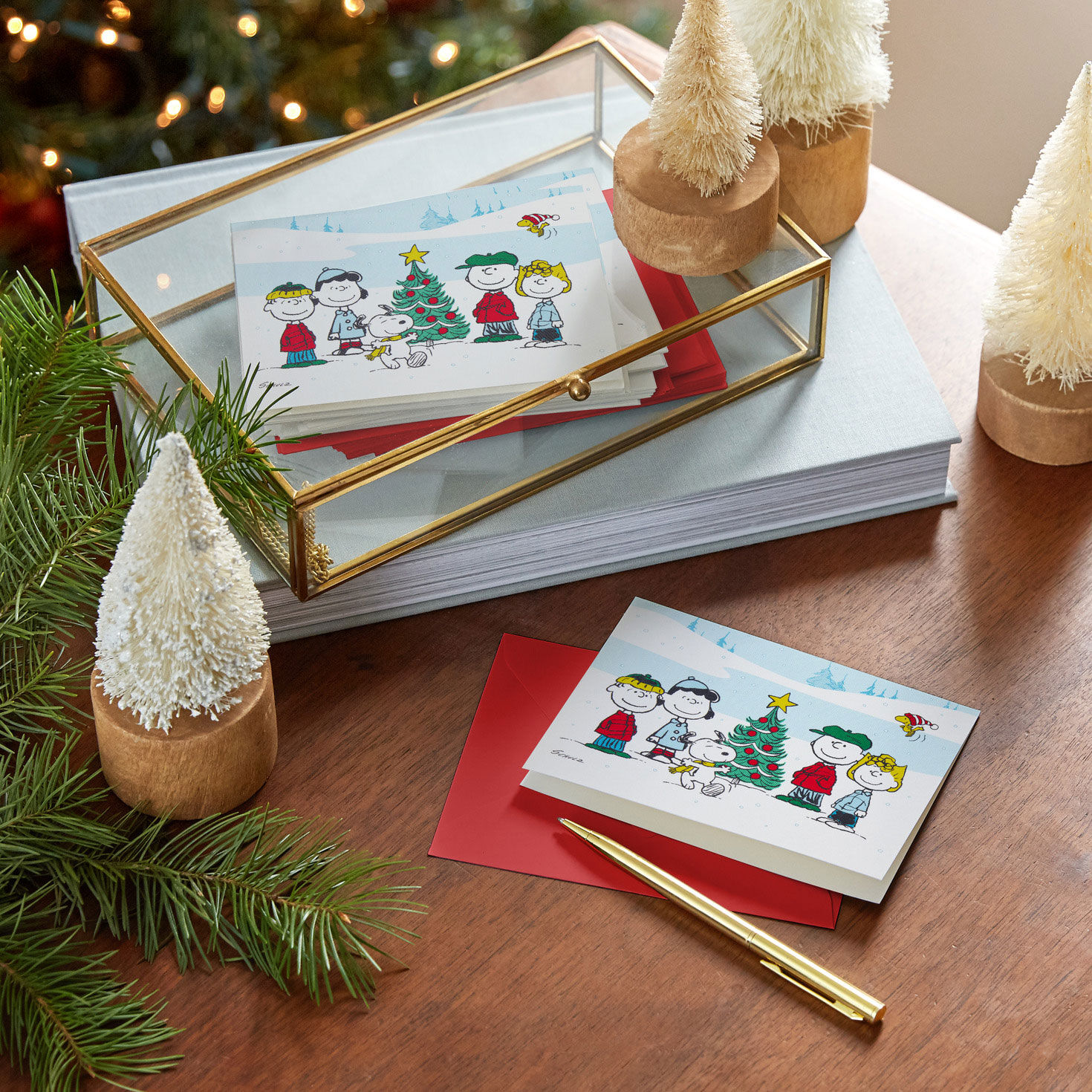 Peanuts Winter Blank Boxed Christmas Note Cards in use image number 6