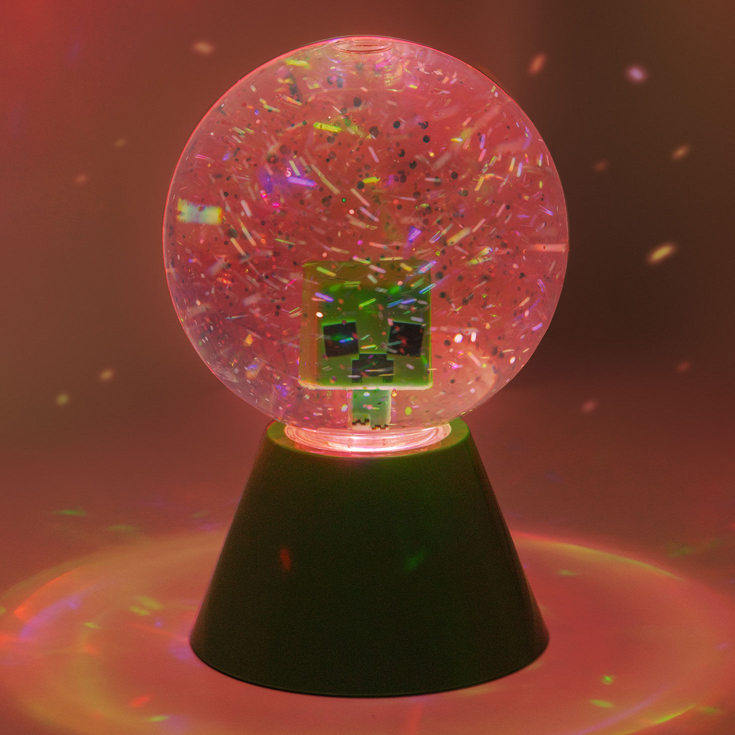 Minecraft Creeper LED Glitter Ball Light in use image number 4