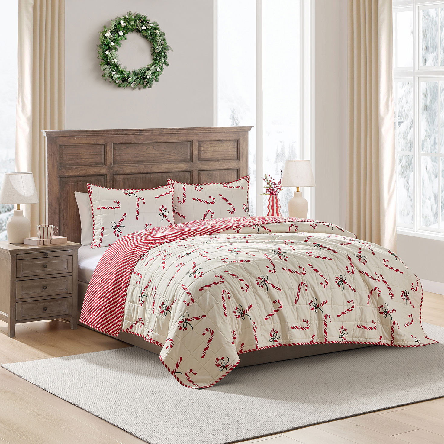 Hallmark Holiday-Candycanes Reversible 3Pc. Quilt Set