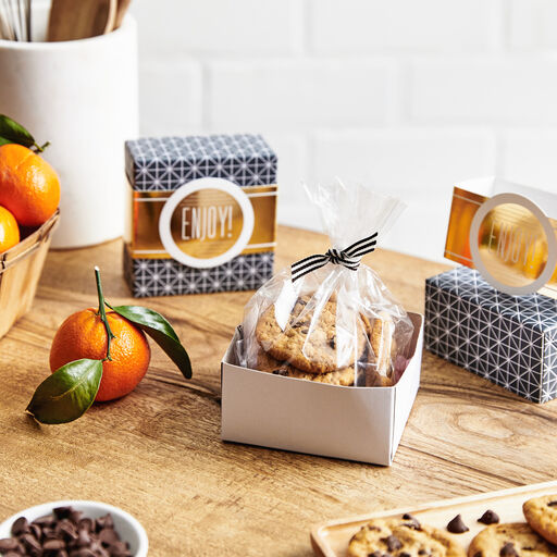 4" Gray Geometric 2-Pack Gift Boxes With Gold Bands, 