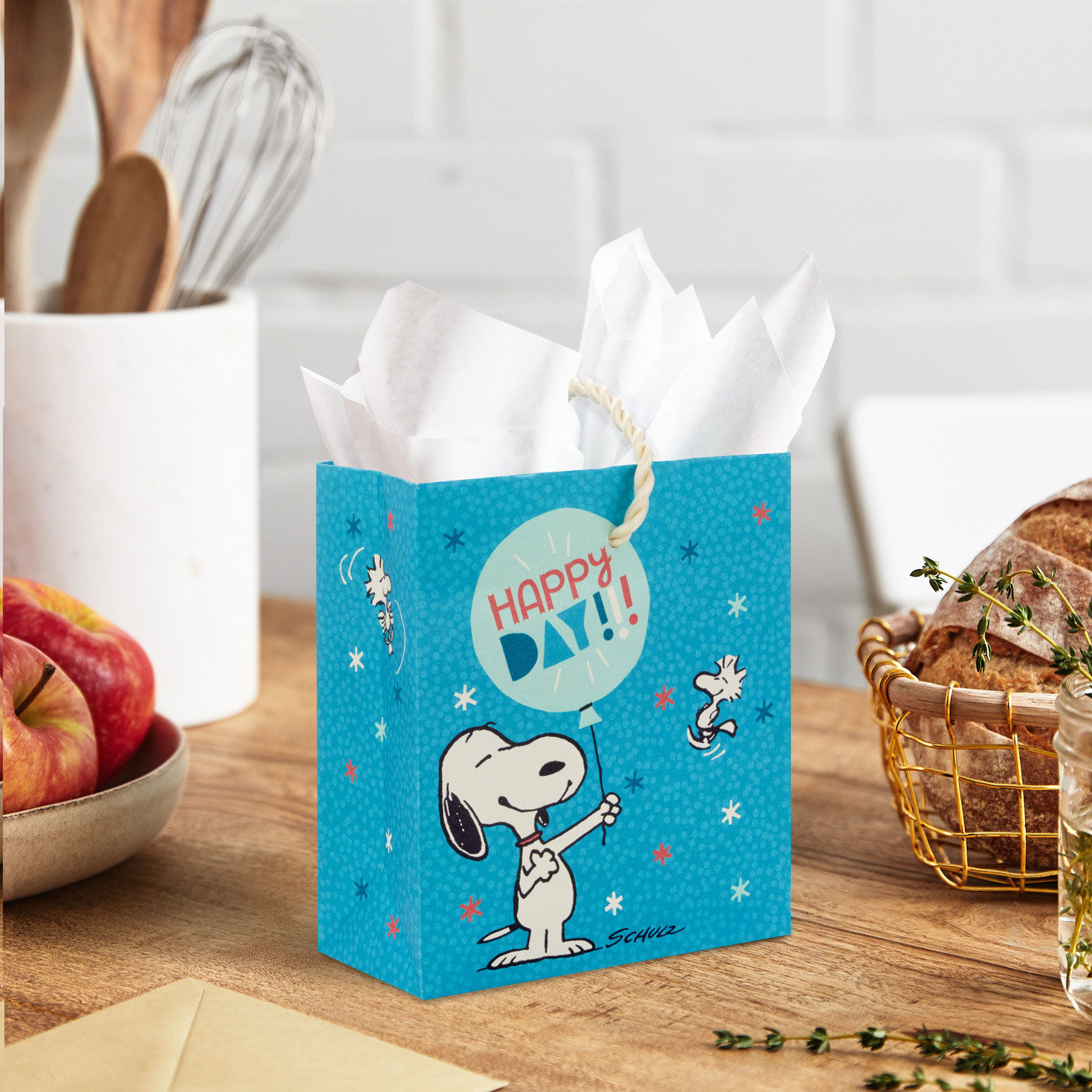 Snoopy birthday gifts discount