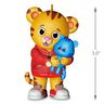 daniel tiger's neighborhood daniel loves tigey
