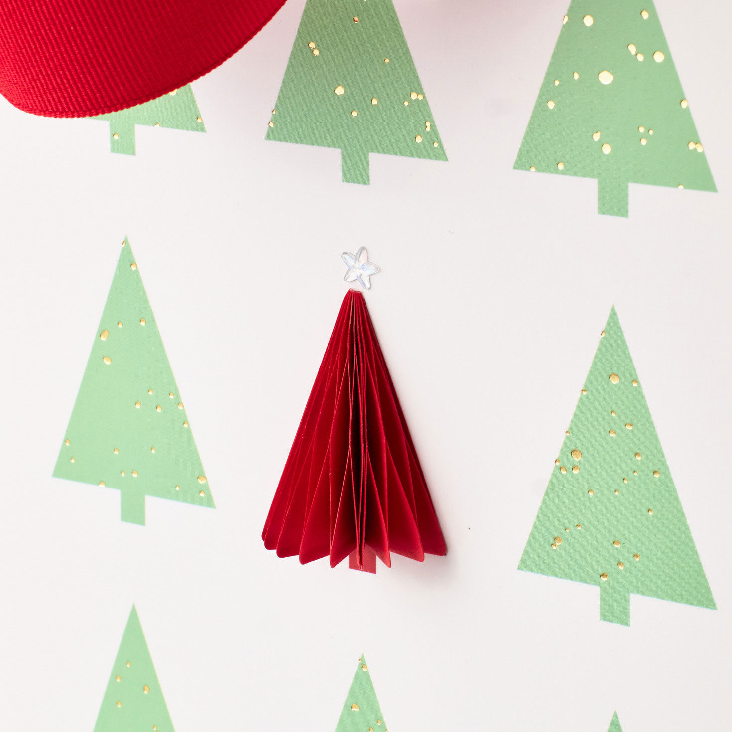 Green and Red Trees on White Square Holiday Gift Bag upclose detail image number 4
