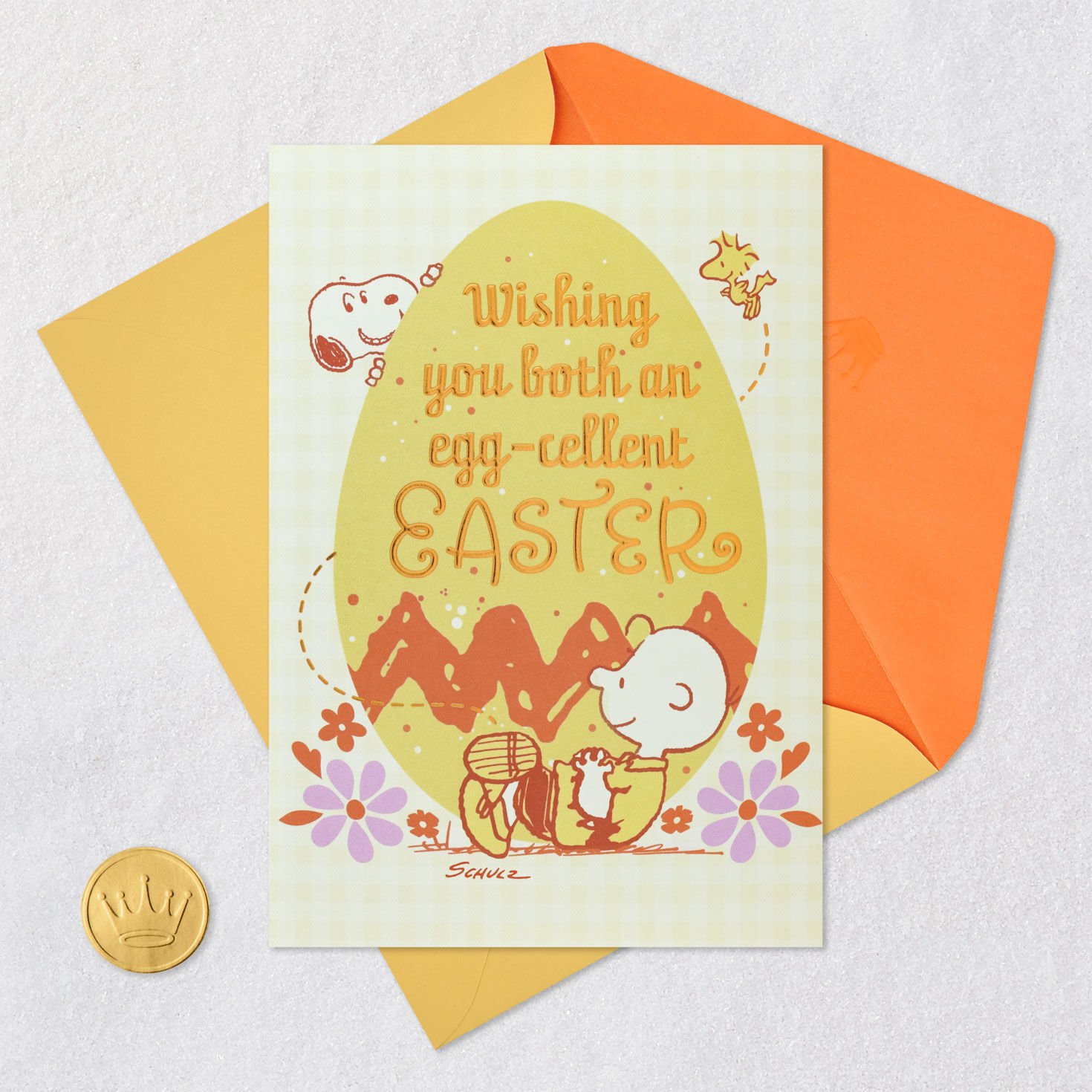 Charlie Brown and Snoopy Yellow Egg Easter Card Card Front with Envelope and Gold Seal image number 5