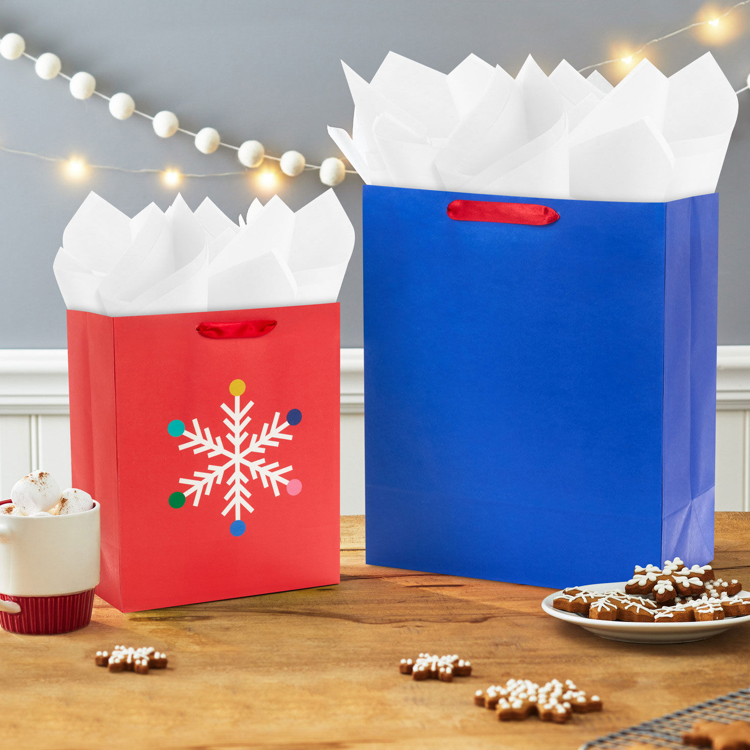 Bright Holiday 8-Pack Assorted Gift Bag Bundle, , large image number 3