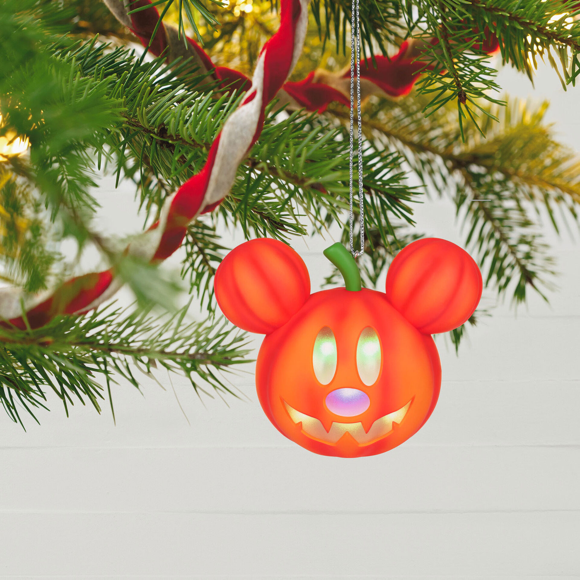 Disney Mickey Mouse Mysterious Mickey Jacko'Lantern Ornament With