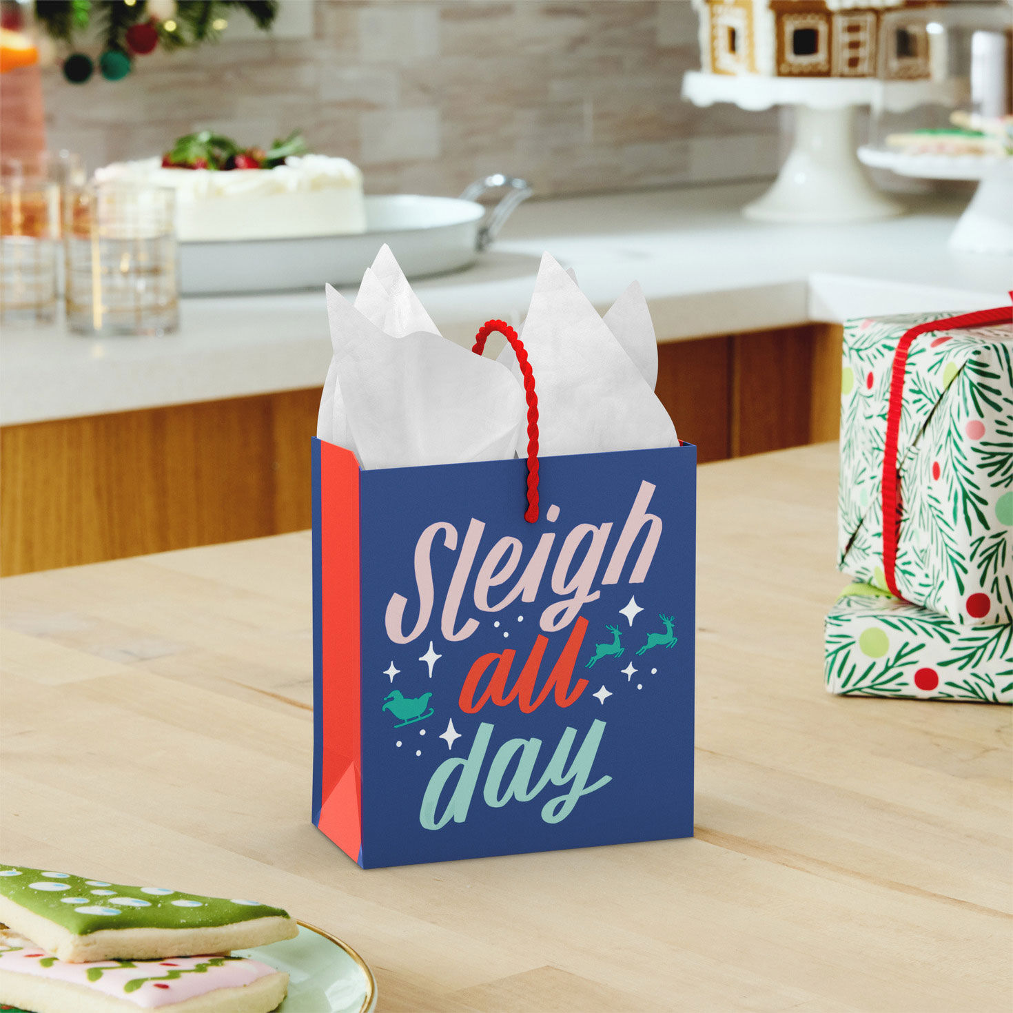 Navy and Pink Christmas Gift Card Holder Bag in use image number 2