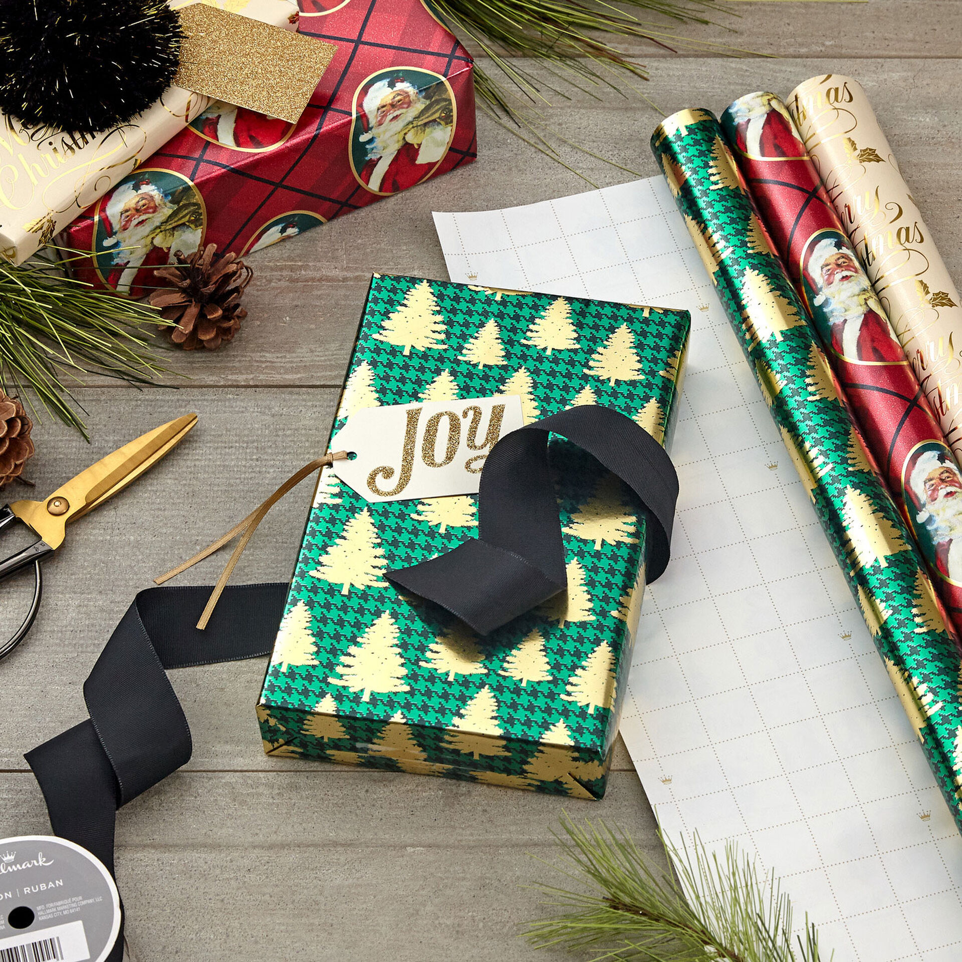 Traditional 3Pack Foil Christmas Wrapping Paper Assortment, 60 sq. ft
