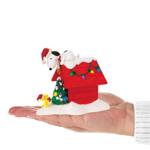 The Peanuts® Gang Deck the Doghouse Musical Ornament With Light, , large image number 4