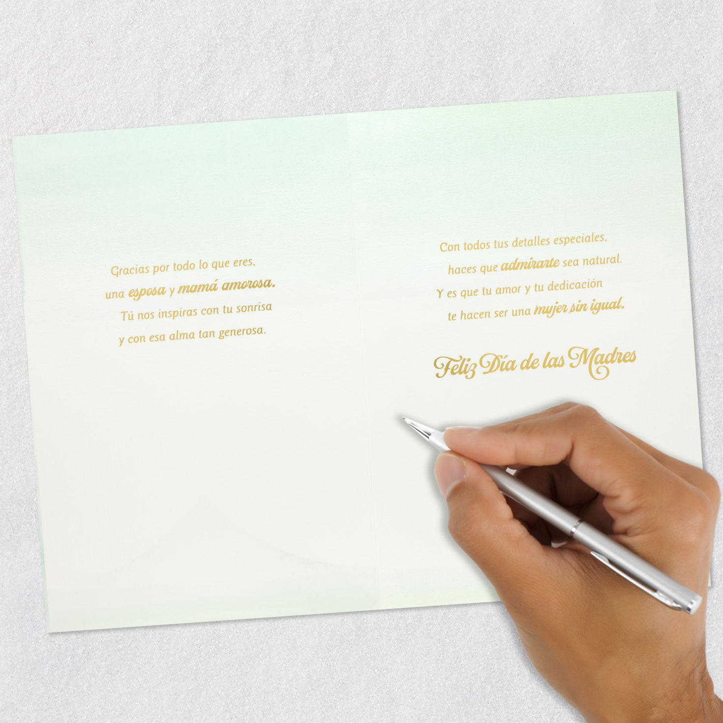 Sparkly Crown Wife Mother's Day Card in Spanish Signing card image number 7