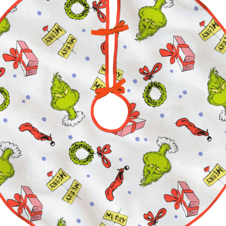 Grinch Christmas Tree Skirt closeup detail image number 5