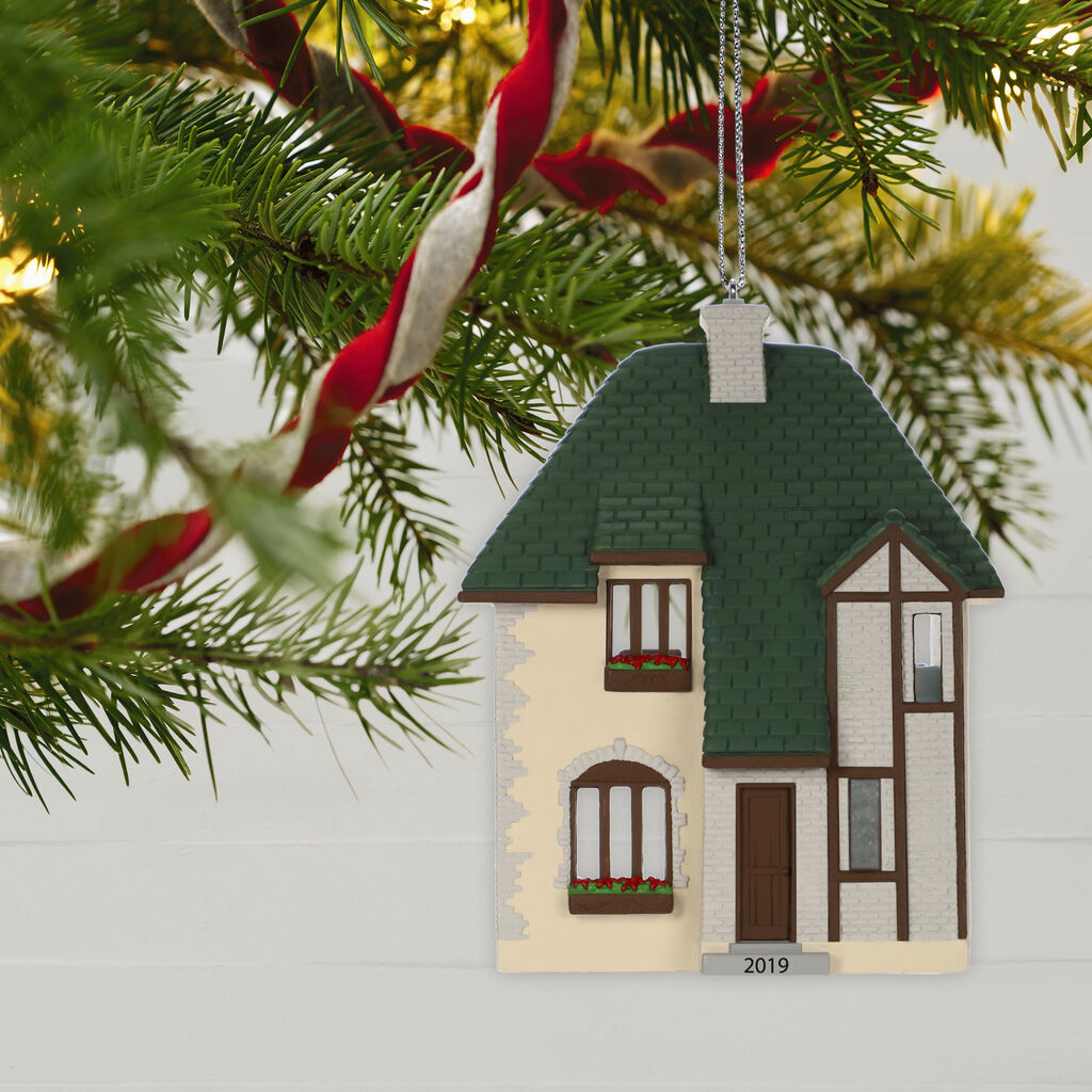 Tudor Christmas Decorations To Make | Christmas Decoration