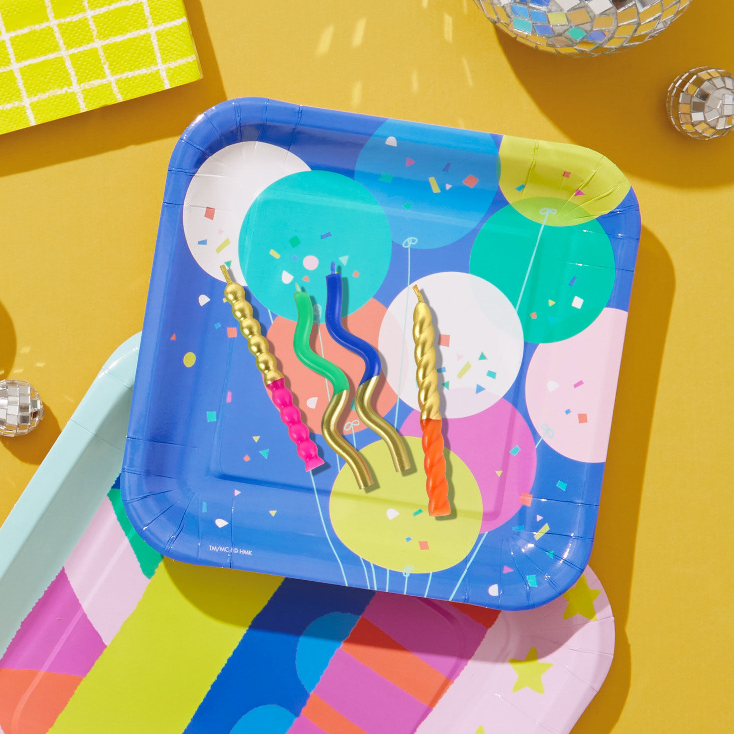 Multicolor and Gold Glitter Birthday Candles in use image number 2