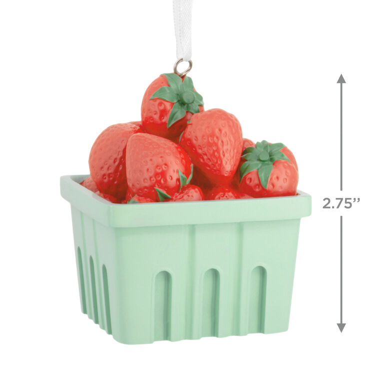 Strawberries Christmas Ornament measurement image number 3