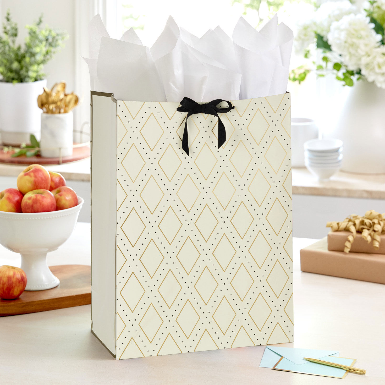 Gold and Black Diamonds and Dots on Cream Jumbo Bag  image number 2