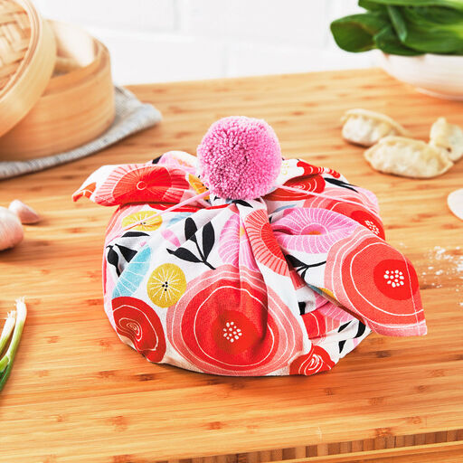 26" Modern Floral Fabric Gift Wrap With Elastic Band, 