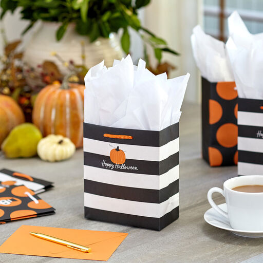 6.5" Assorted 8-Pack Stylish Halloween Small Gift Bags, 