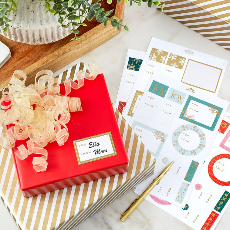 Winter Elegance Gift Tag Stickers in use image number 2