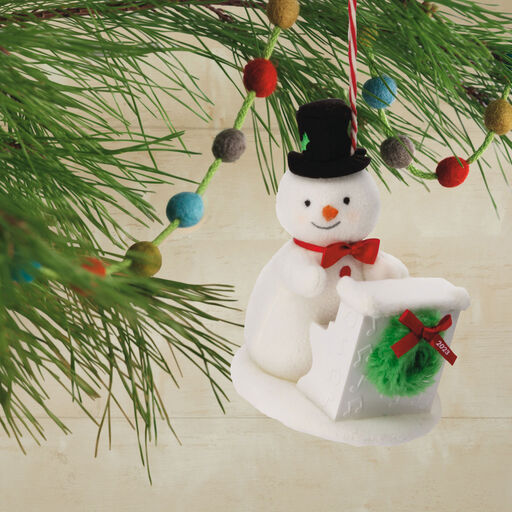 Sing-Along Showman Snowman 2023 Fabric Hallmark Ornament, 