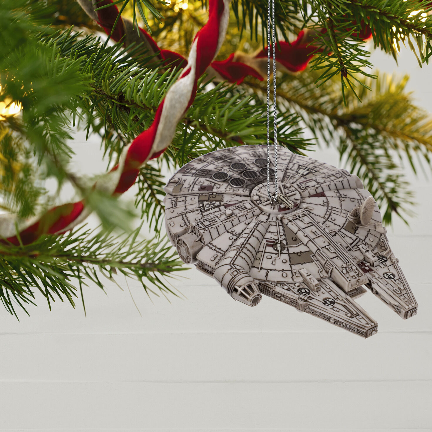 millennium falcon hallmark ornament 2018