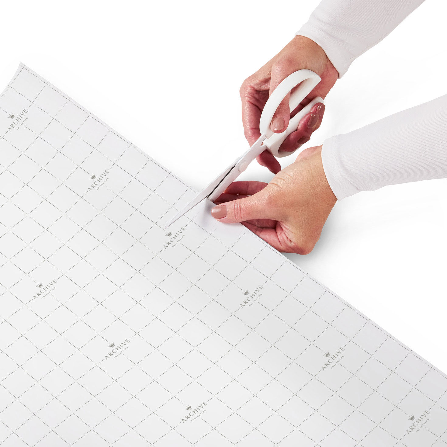 Bold Floral and Stripe Wrapping Paper Roll Hand Cutting Wrap image number 4