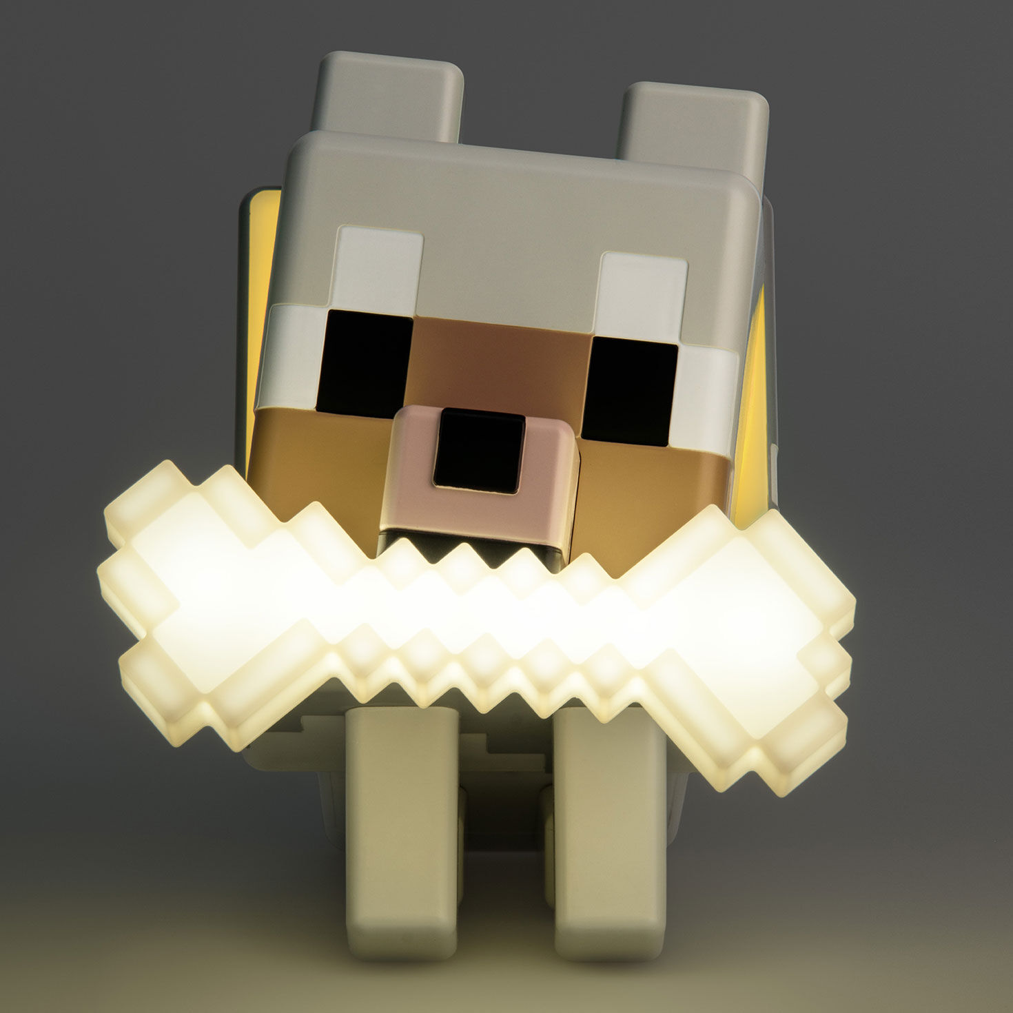 Minecraft Color-Changing Wolf Light in use image number 7