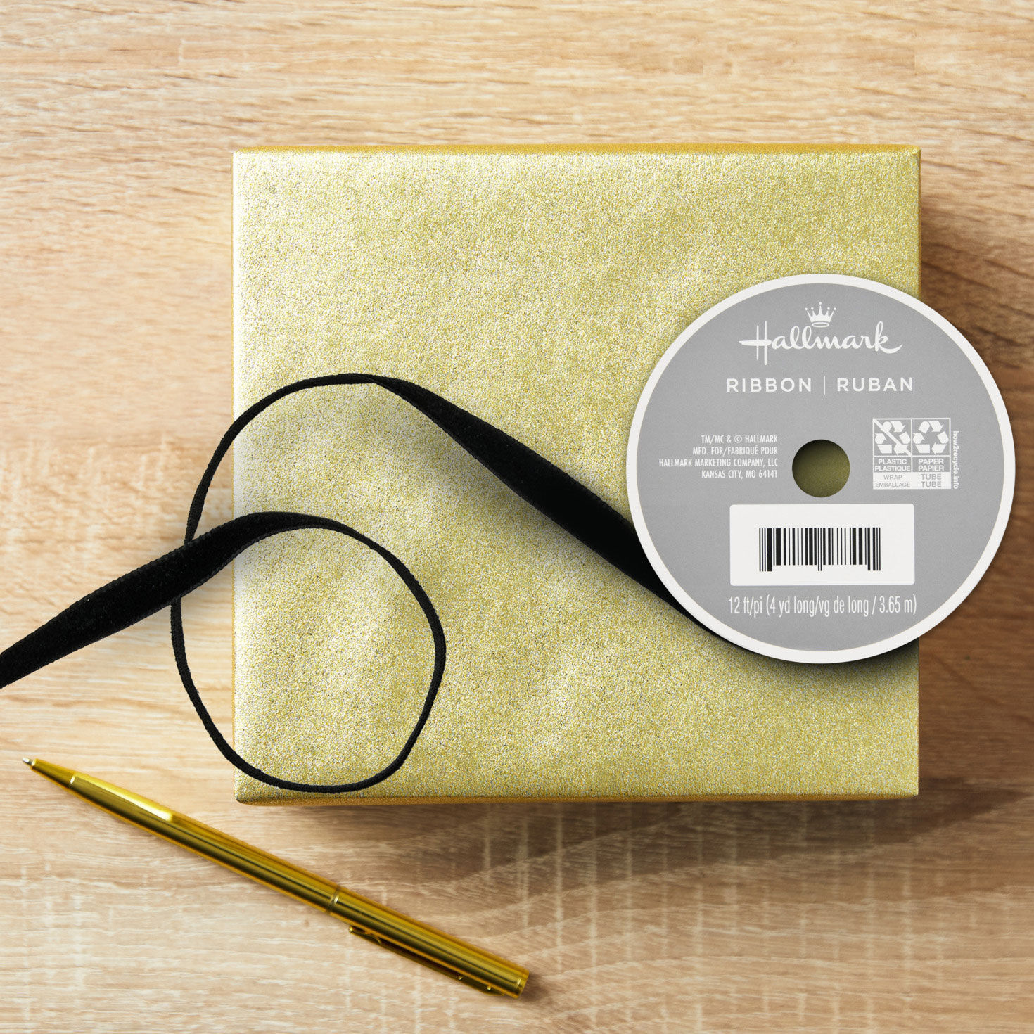 Black Velvet Skinny Christmas Ribbon in use image number 2