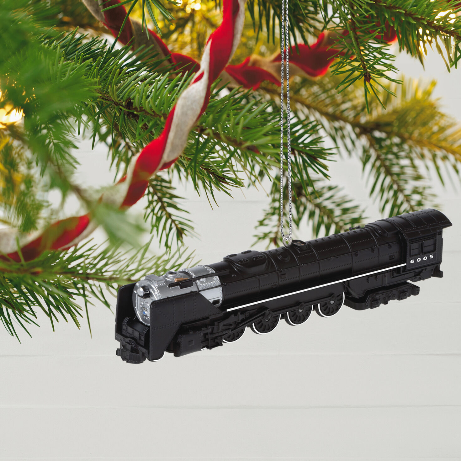 lionel christmas ornaments