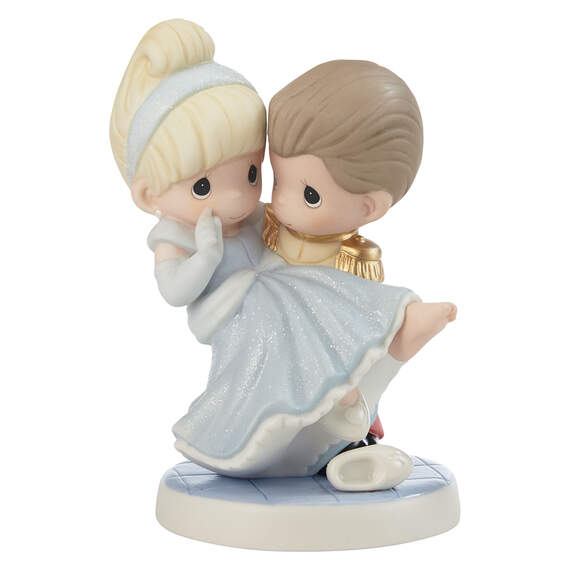 Precious Moments Disney Prince Charming and Cinderella Figurine, 5.51"
