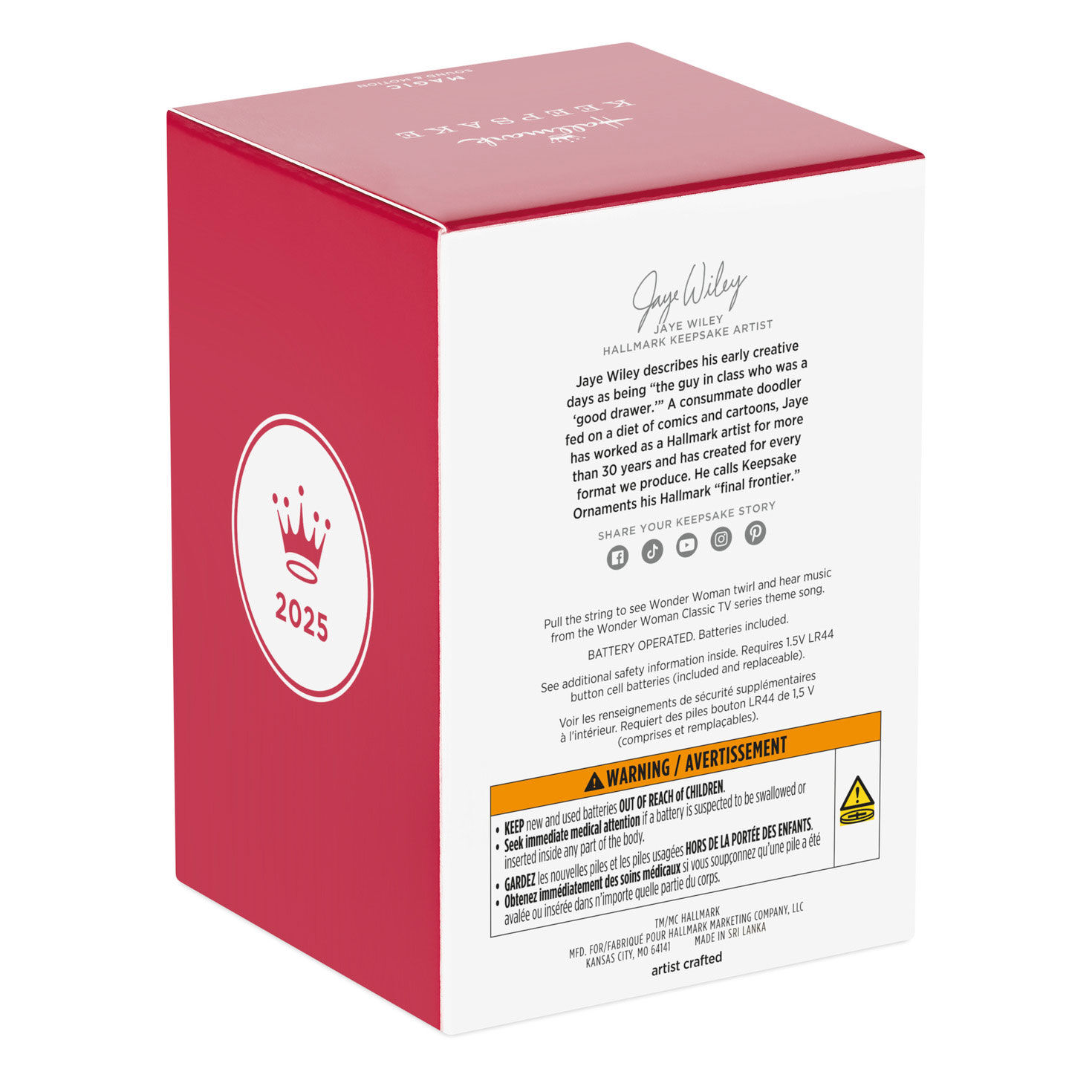 Wonder Woman on Platform Keepsake Ornament packaging back image number 8