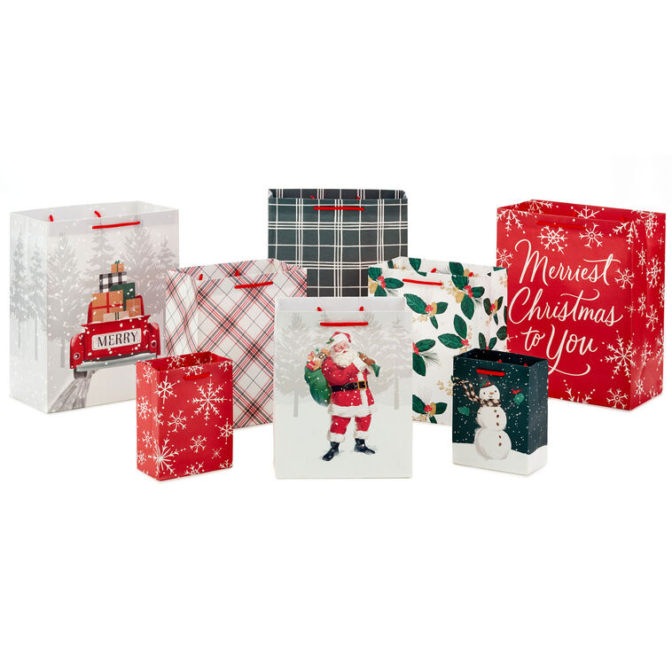 Traditional Fun 8-Pack Assorted Christmas Gift Bags